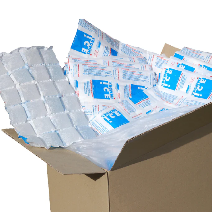 Wholesale distribution box of Techni Ice reusable cooling sheets for B2B logistics.